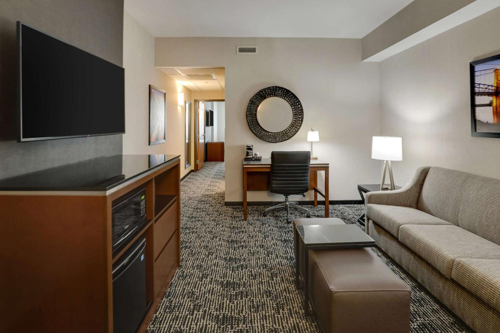 Drury Plaza Hotel Cincinnati Florence Dış mekan fotoğraf